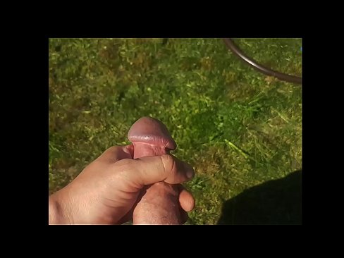 ❤️ Sıcak hottie gets ona pembe kedi becerdin ve cums ile bir fışkırtma içinde bir yaz bahçesinde Süper seks tr.com-pornzog.ru ️❤